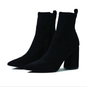 Steve Madden Falona Booties, Black faux suede, Size 7